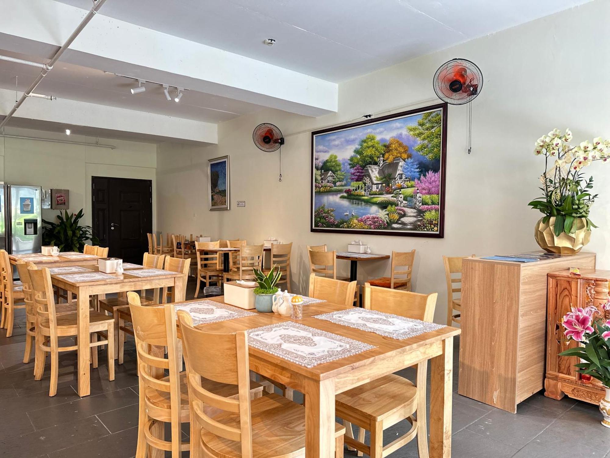Scenic Valley Suite Ho Chi Minh City Exterior photo